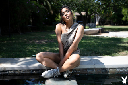 Летний эротический фотосет с Jada Kai