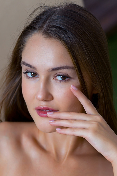 Летний фотосет у бассейна солнечный