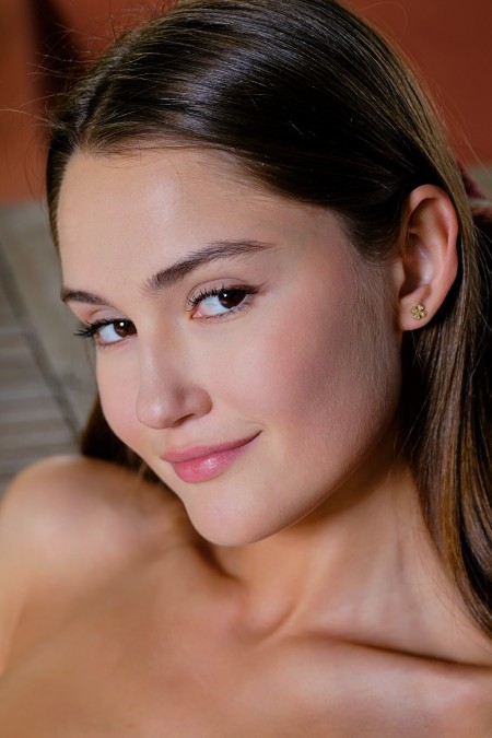 Летний эротический фотосет с Соней Блейз