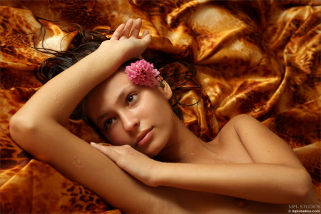 Летнее счастье: эротика с Лидией