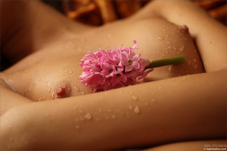 Летнее счастье: эротика с Лидией