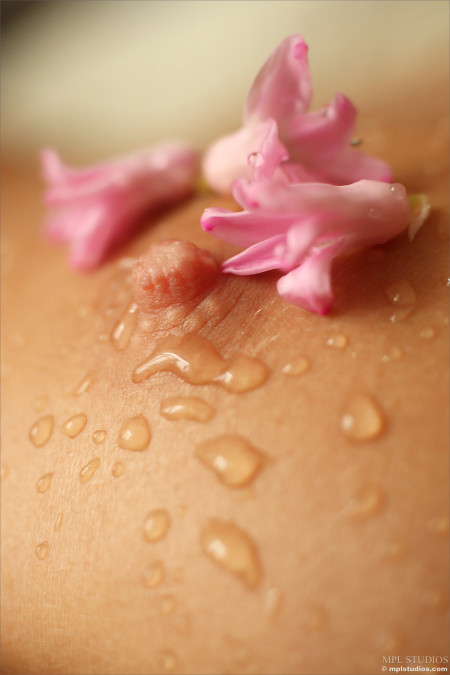 Летнее счастье: эротика с Лидией