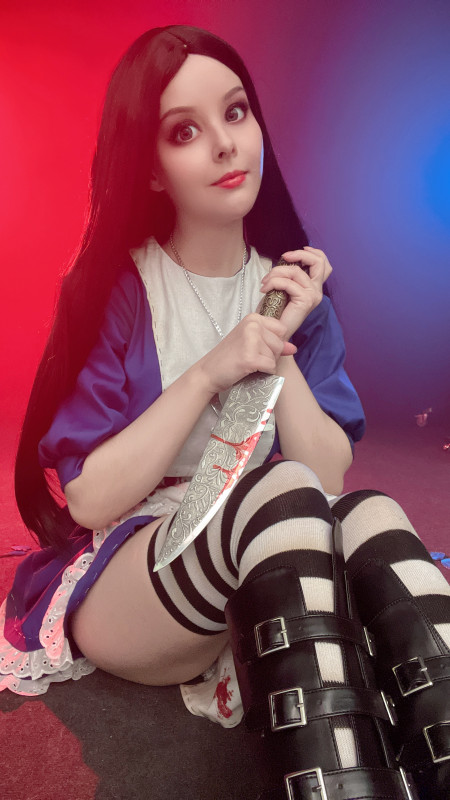 Веселая фотосессия с моделью Хелли