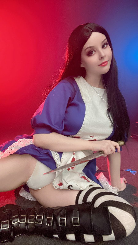 Веселая фотосессия с моделью Хелли