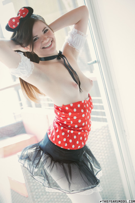 Alison Rey: веселая и чувственная фотосессия