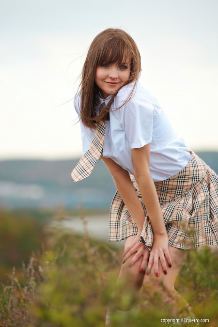 Эротическая фотосессия на природе с Амели